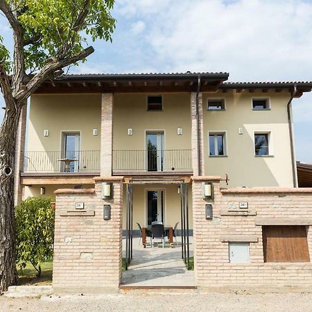 La Piccola Torre Bed & Breakfast Scandiano Dış mekan fotoğraf